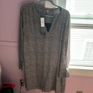 LOFT Black and White Bishop Sleeve V-Neck Dress